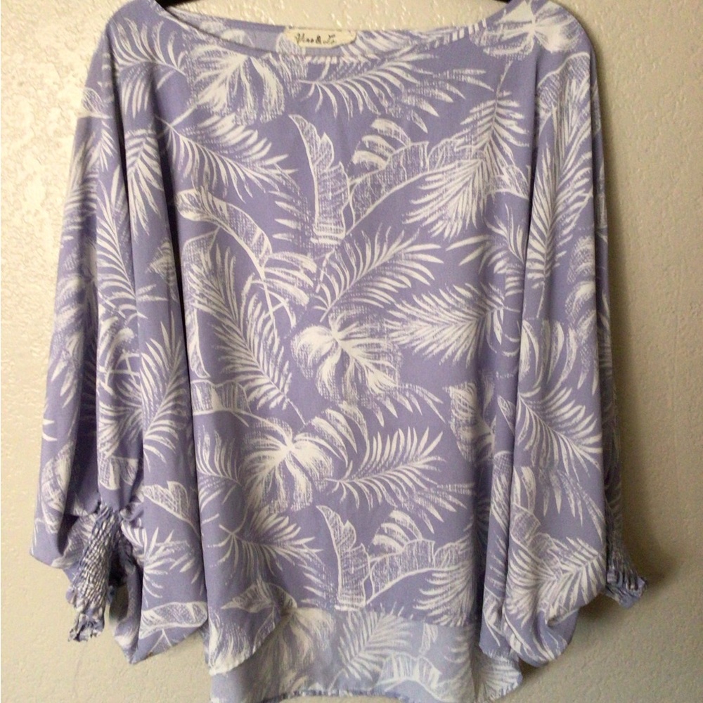 Women's blue Palm Print Top